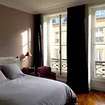 Paris - Madeleine/Tronchet 3 Chambres