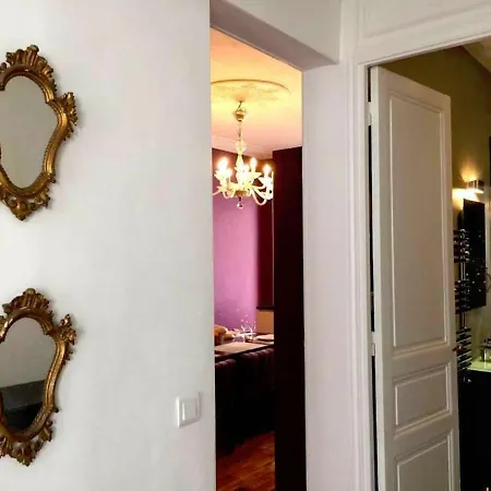 - Madeleine/tronchet 3 Chambres Apartment Paris